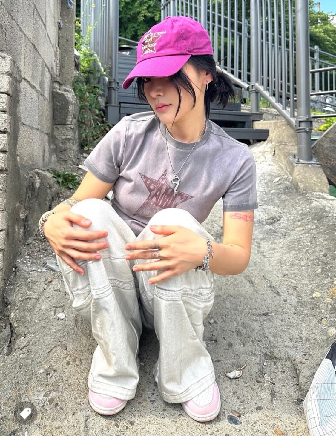 나이키 덩크 로우)발렌타인 데이 핑크 225사이즈(오마이걸 유아착용)거의 상품이미지7