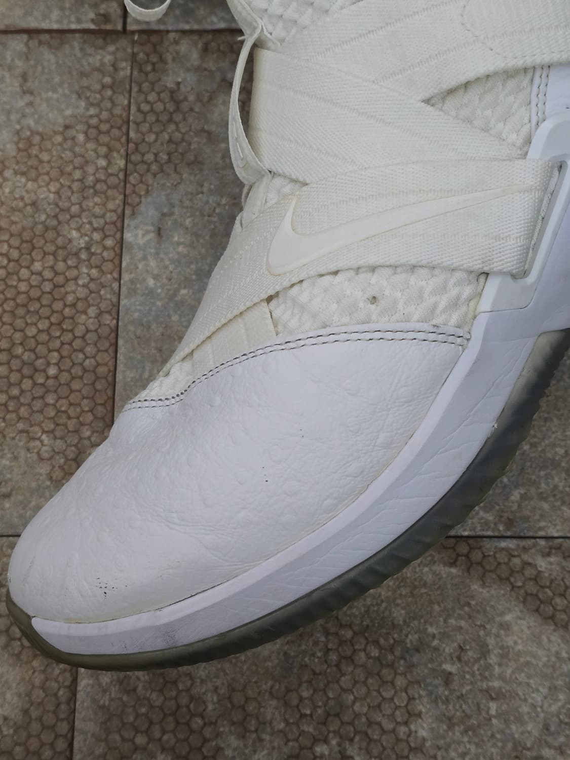 (270)나이키 르브론 12 솔져 화이트 상품이미지4