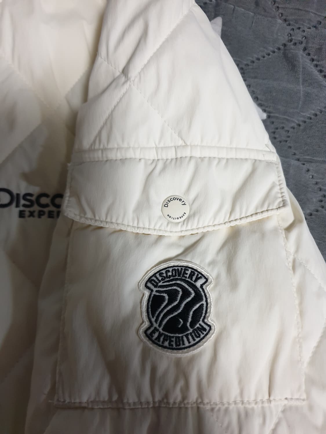디스커버리 3M 신슐레이트 퀄팅 어깨와펜 다운자켓 (S) 상품이미지4