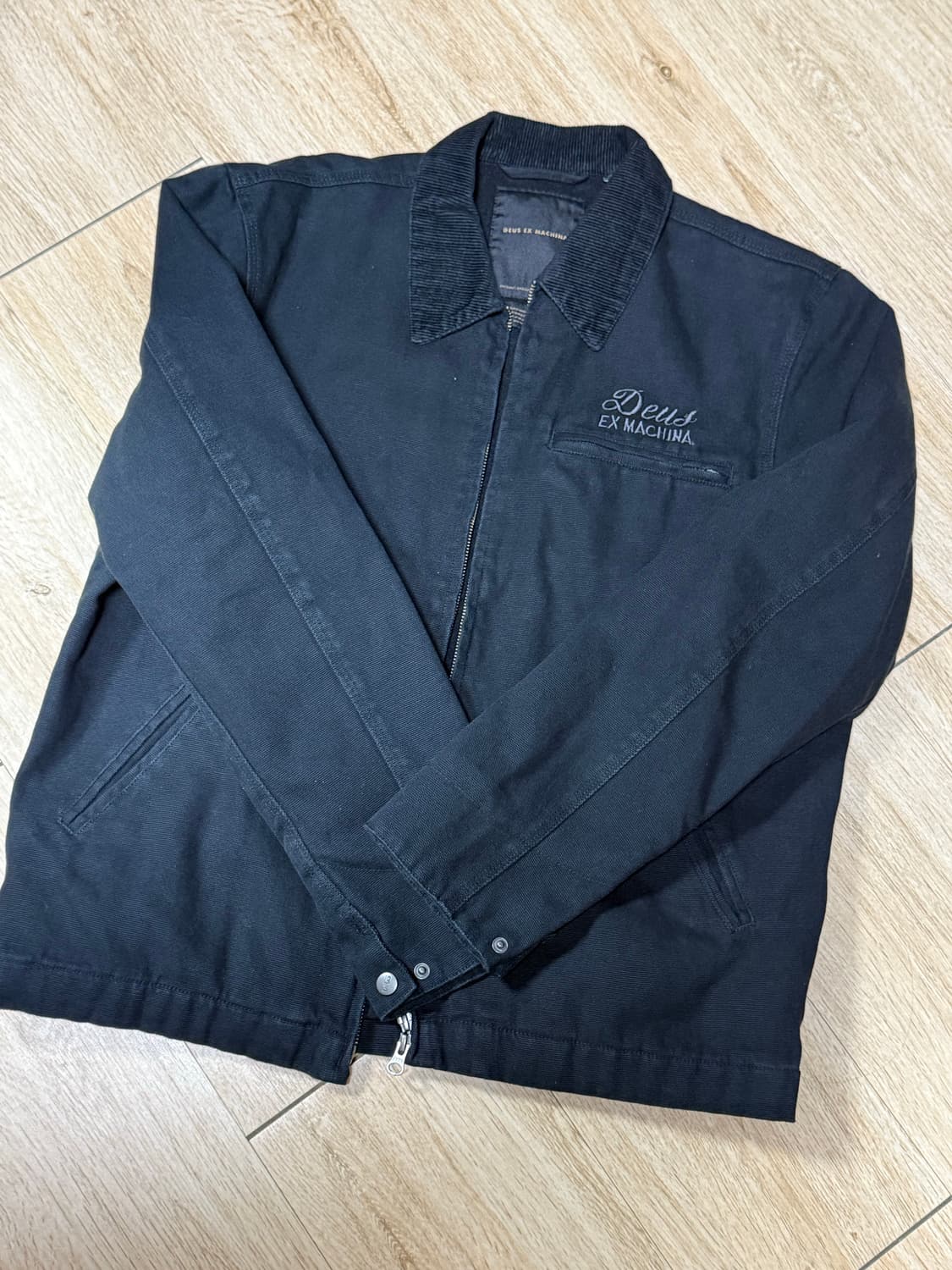 새상품 데우스 서울 워크자켓M 상품이미지5