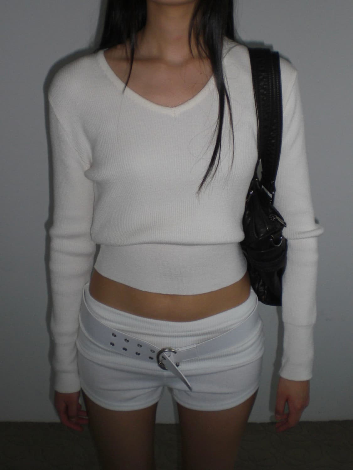 Basic v-neck knit 상품이미지1