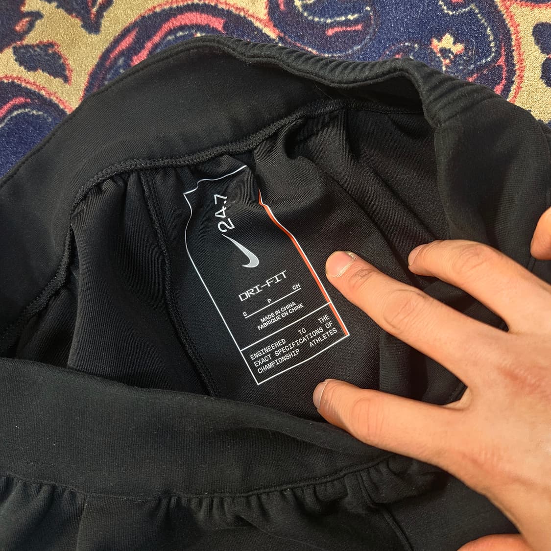 나이키(Nike)24.7 임파서블 미드라이즈 루즈 4인치 반바지 상품이미지8