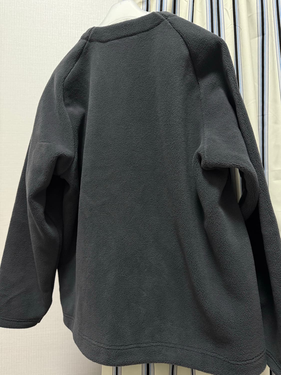 유니클로 X 니들스 콜라보 가디건 다크그레이 L사이즈 상품이미지3