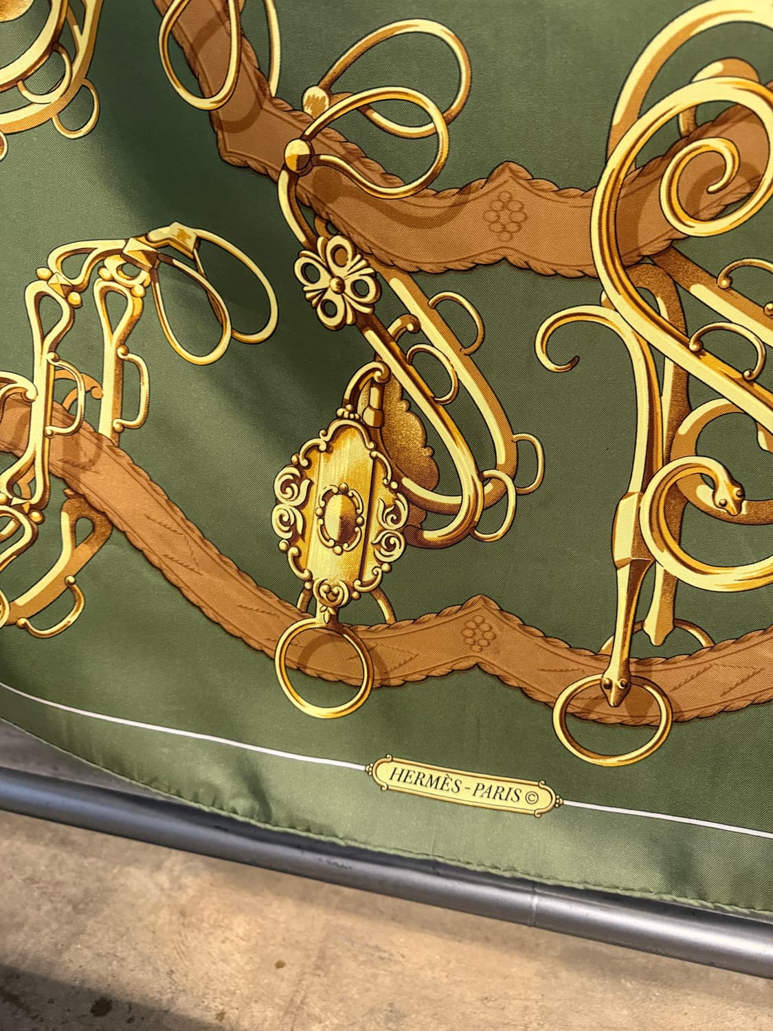 에르메스 클래식 마구 패턴 실크 스카프 그린 90 상품이미지2