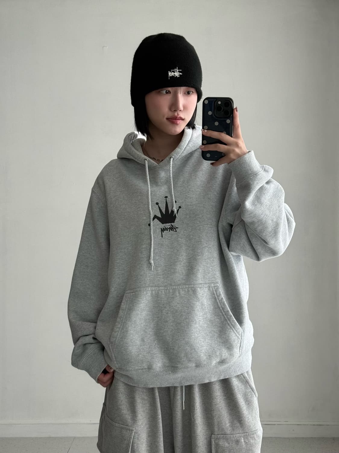 스투시 크라운 그레이 후드티 상품이미지1