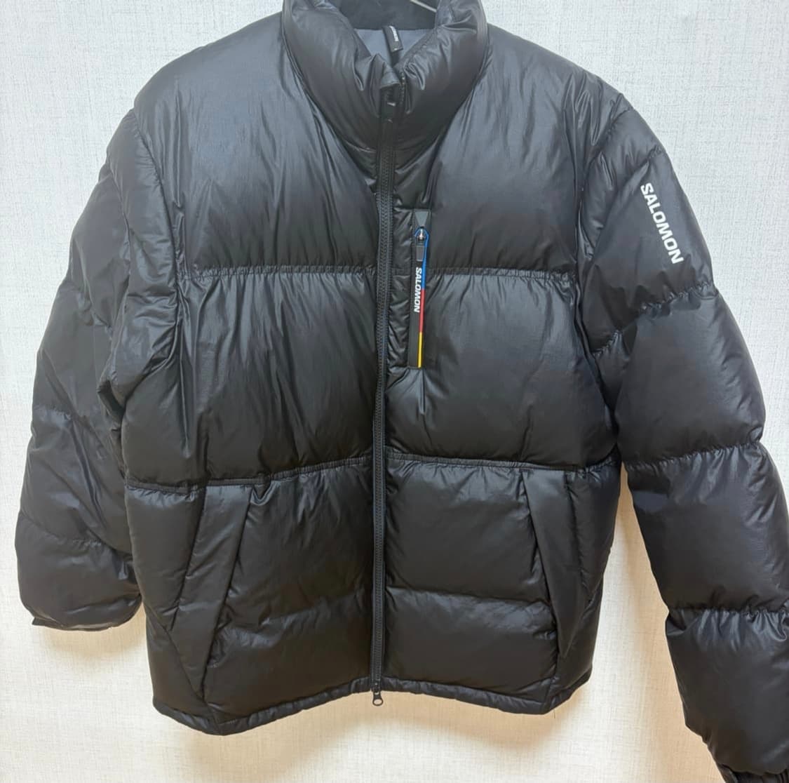 살로몬 컨투어 자켓 패딩 블랙 상품이미지3