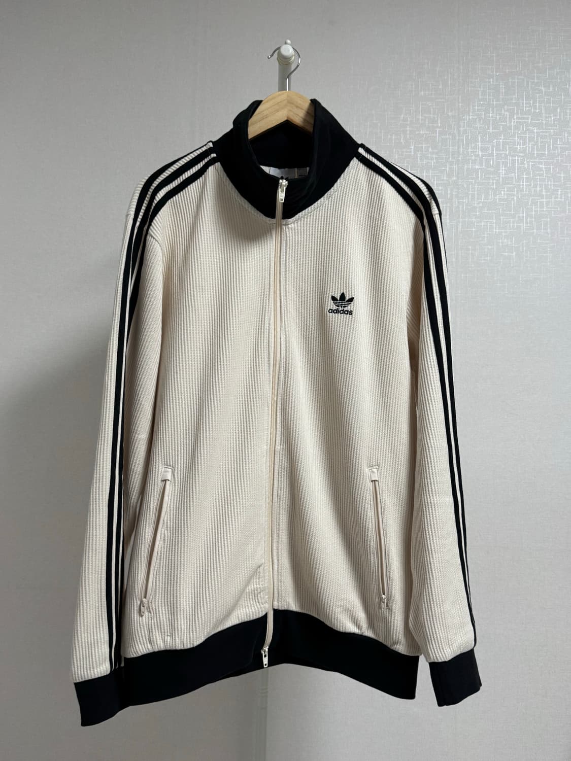 아디다스 오리지널 와플 트랙탑 XL 상품이미지1