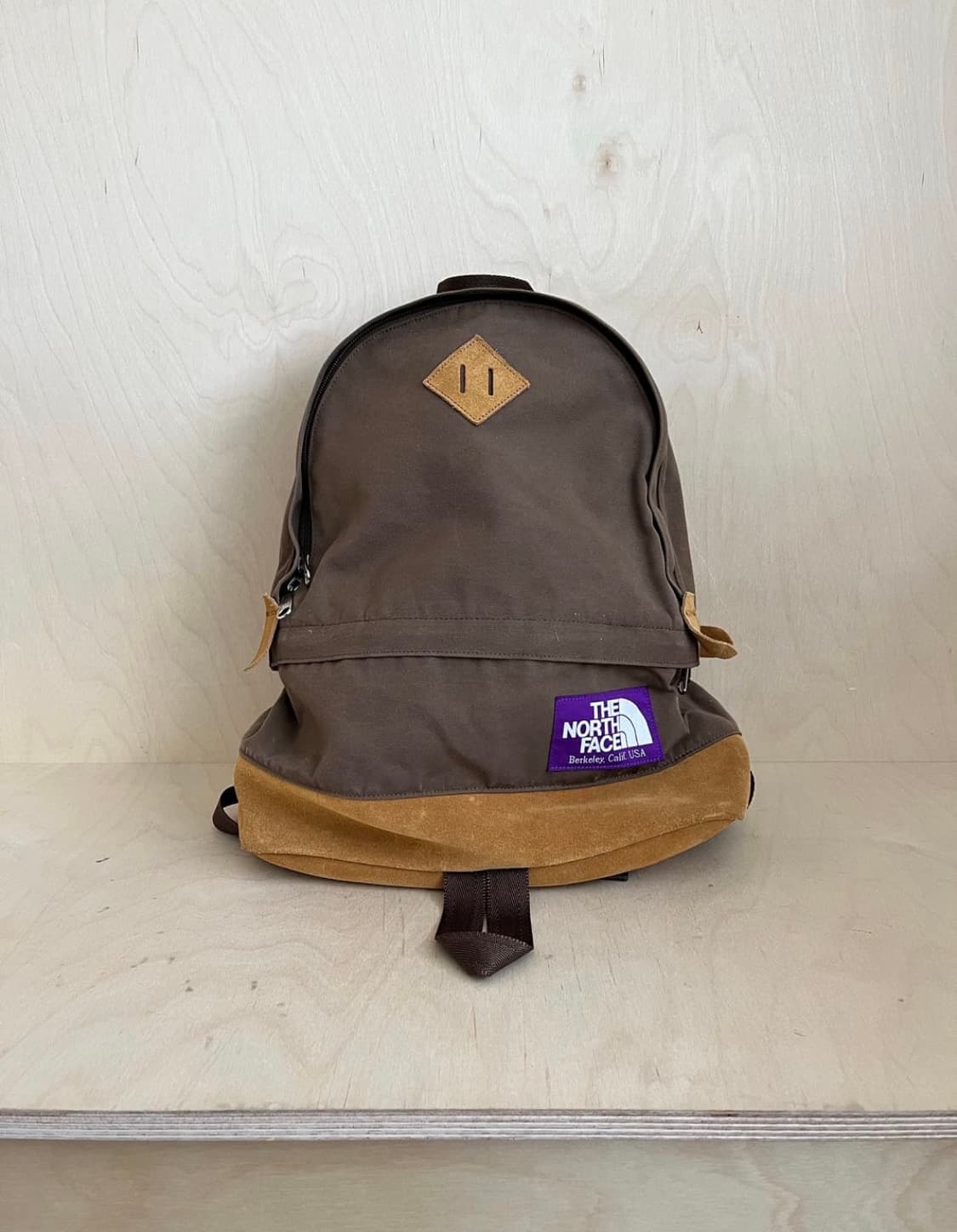 노스페이스 퍼플라벨 데이팩 미디엄 상품이미지1