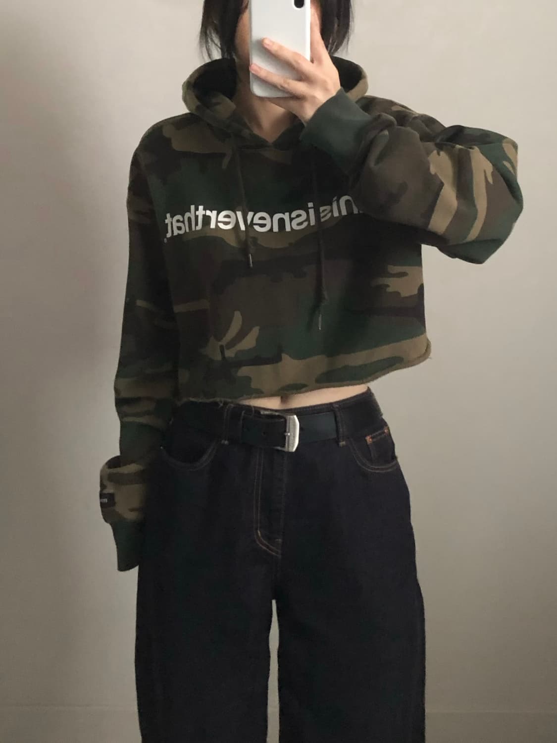 디스이즈네버댓 카모 크롭 후드티 상품이미지1