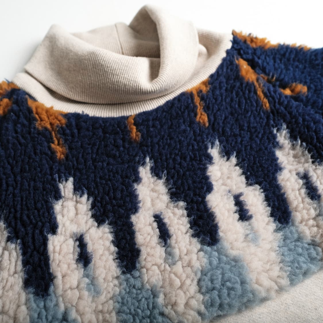 캐피탈 노르딕 터틀넥 스웻셔츠 2(100-103)사이즈 맨투맨 상품이미지4