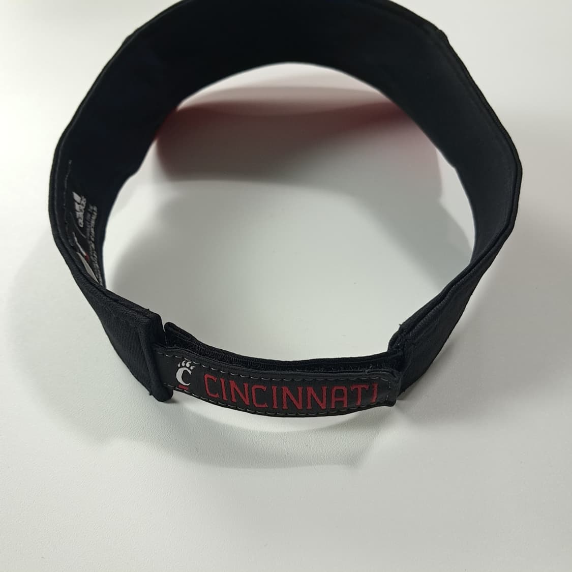 아디다스 신시내티 대학교 베어캣츠 풋볼 블랙 썬바이저 P2104 상품이미지5