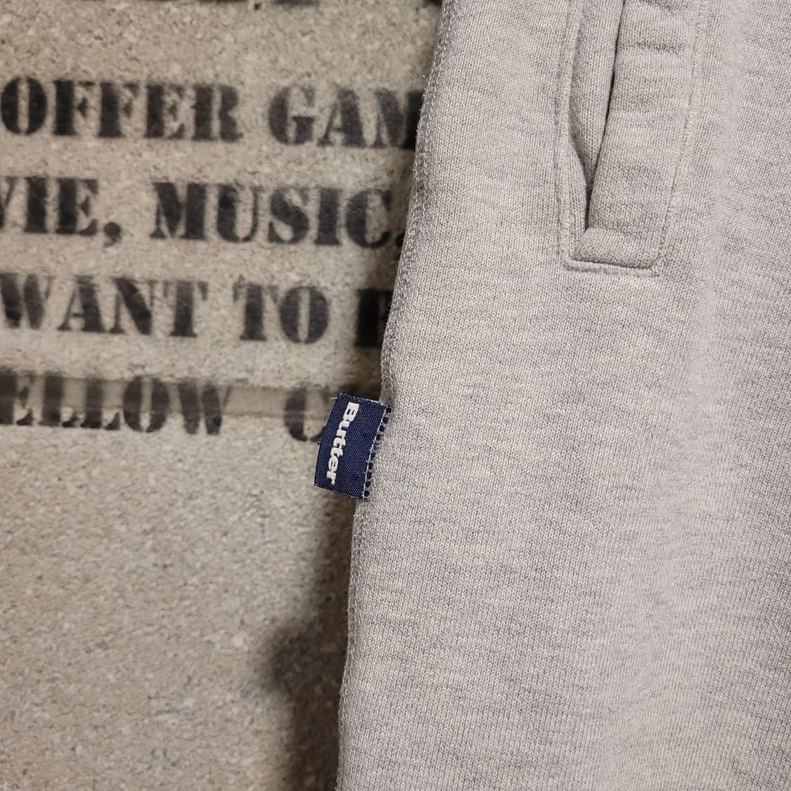 푸마 X 버터굿즈 조거 팬츠 M 상품이미지4