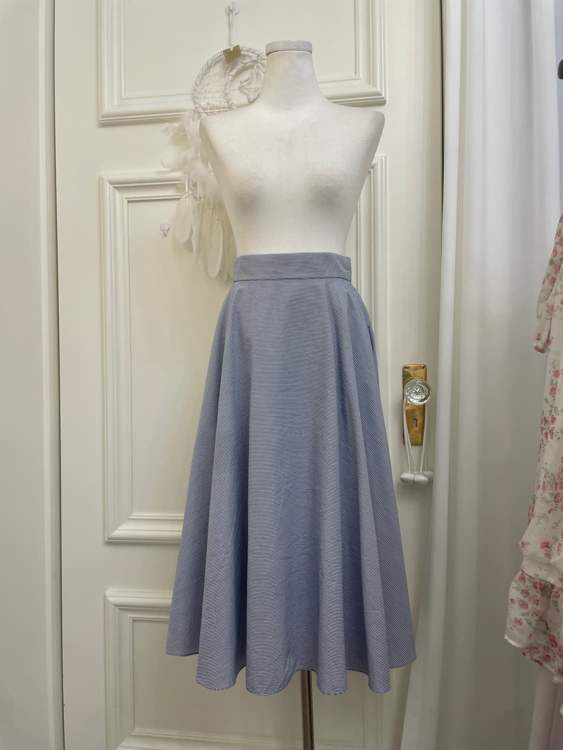 white navy stripe basic flare skirt 상품이미지1