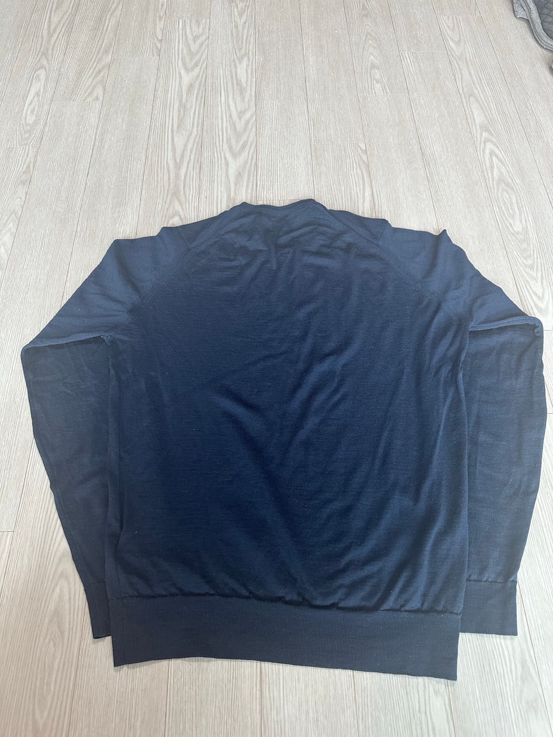 존스메들리 JOHN SMEDLEY GENOA V넥 L MIDNIGHT 상품이미지5