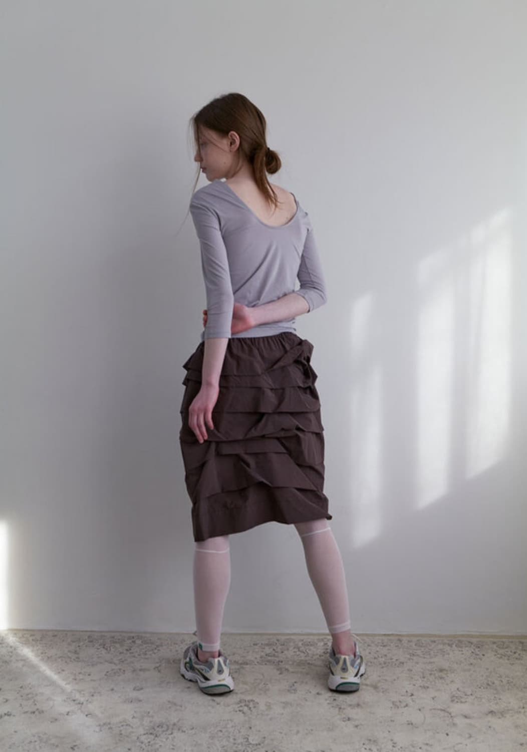 NOCONTENT Nylon Pintuck Mid Skirt(brown) 상품이미지3