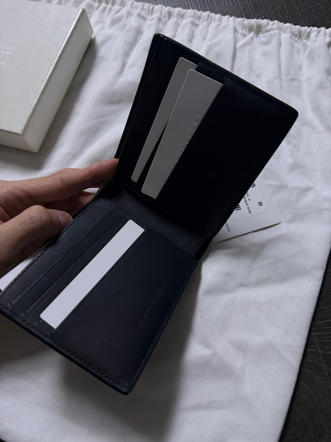 마르지엘라 스티치 반지갑 상품이미지4