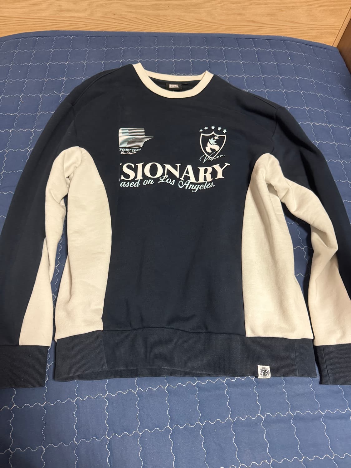 비전스트릿웨어 맨투맨 상품이미지1