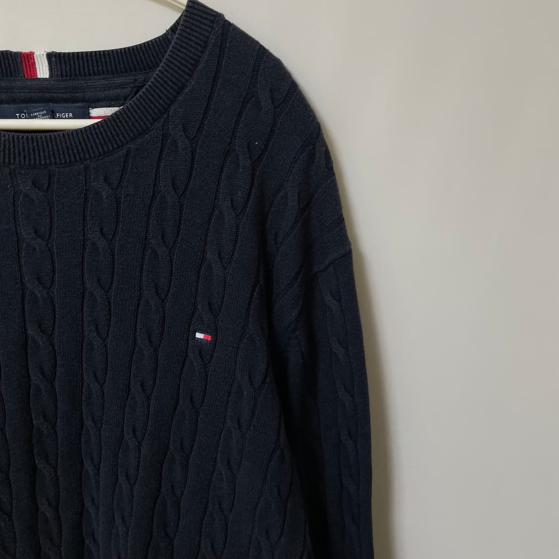 [ XL ] 타미힐피거 미니플래그 꽈배기 니트  상품이미지3