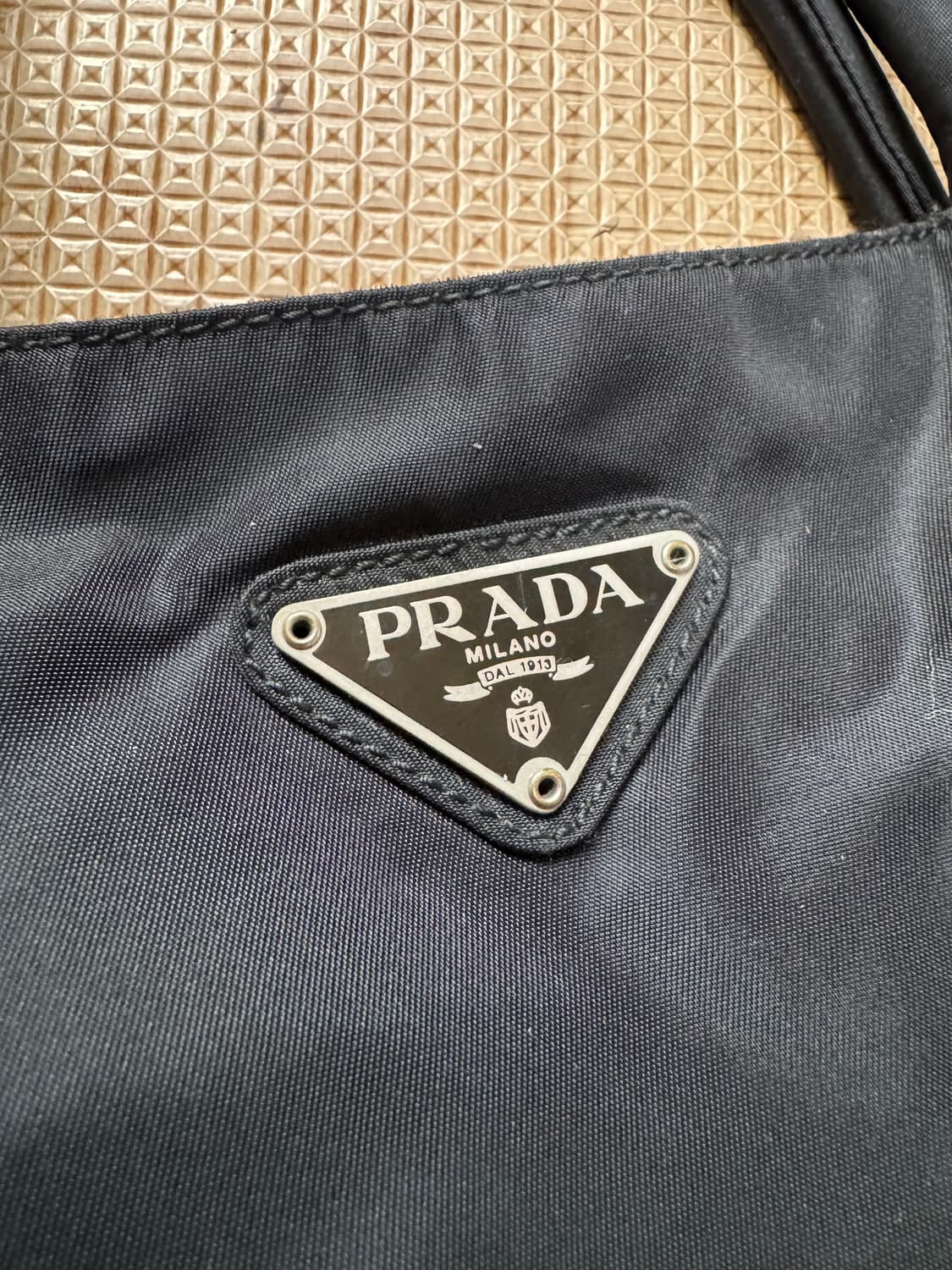 프라다 포코노 나일론 토트백 상품이미지6