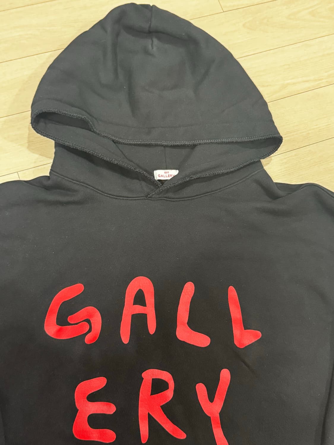 1101갤러리 로고 후디 블랙 상품이미지2