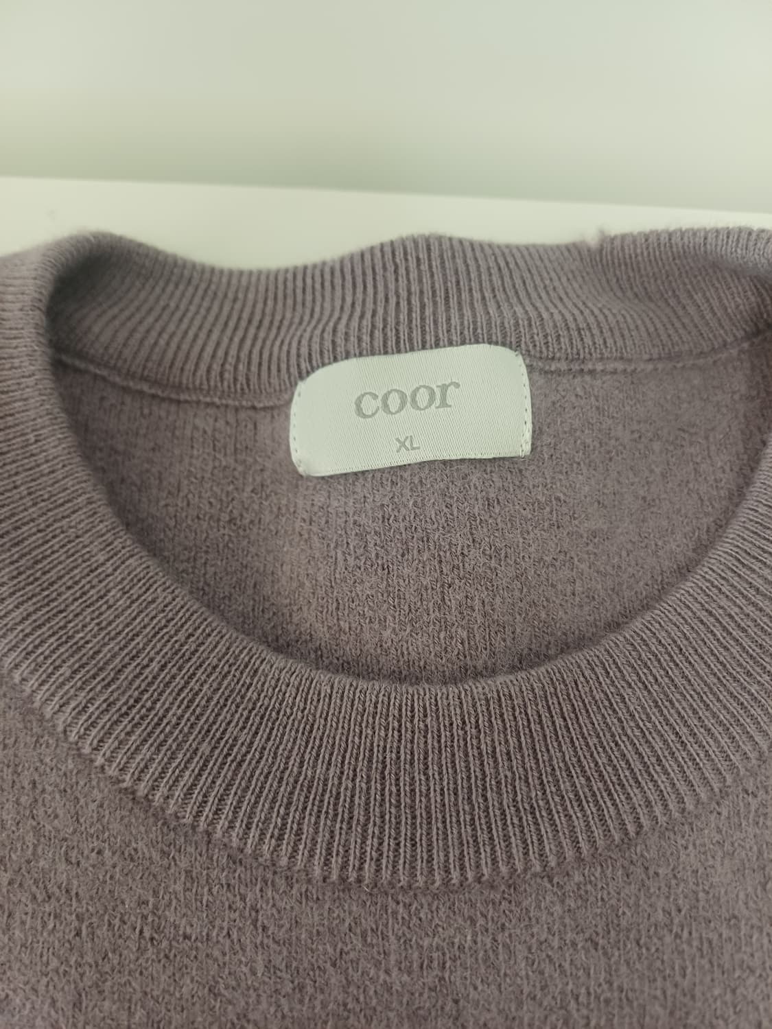 쿠어(COOR) 탑필 오버핏 니트 (더스티 퍼플)/ 상품이미지4