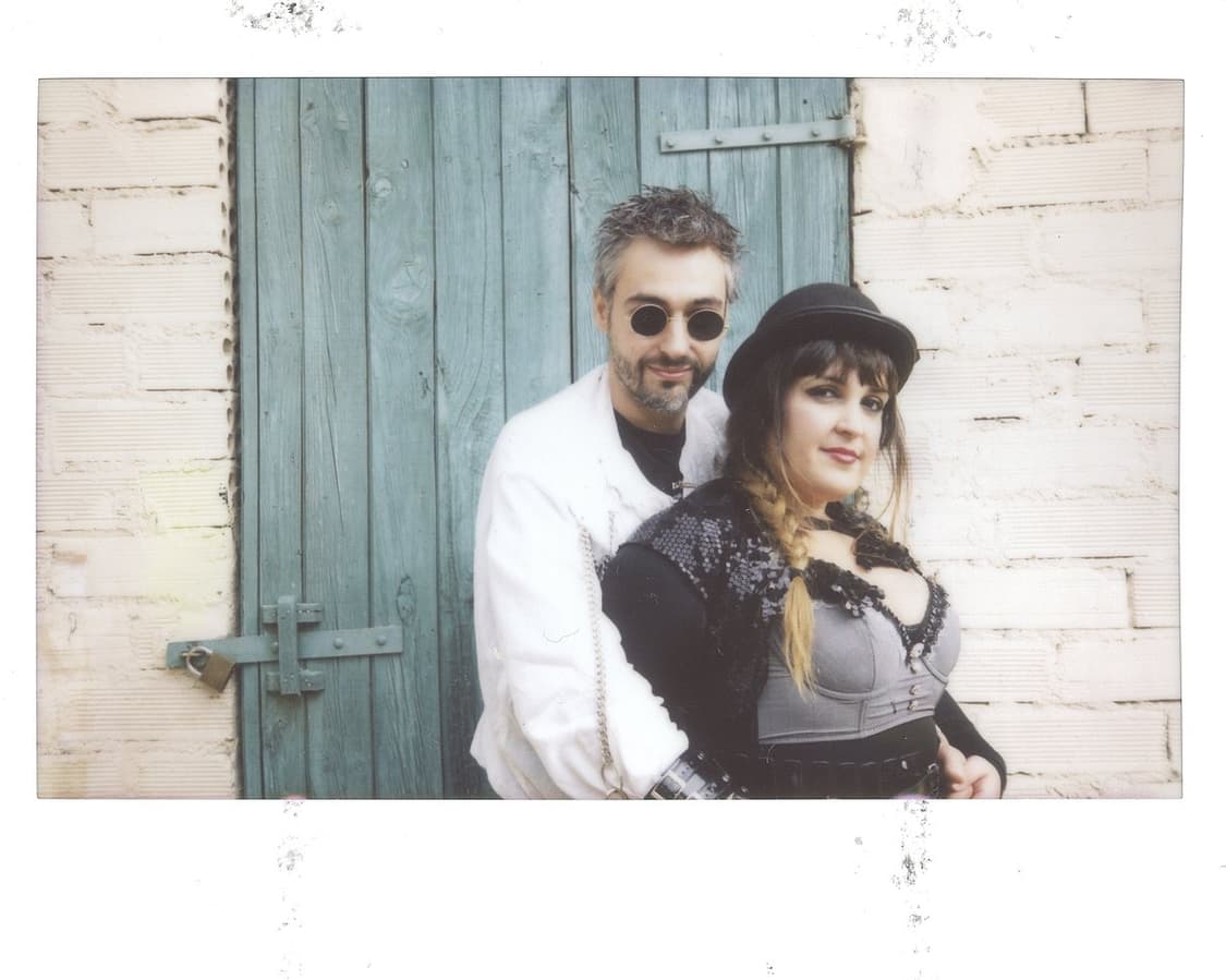 작례O 후지필름 인스탁스 100 와이드 폴라로이드 필름카메라 필카 빈티지 상품이미지3