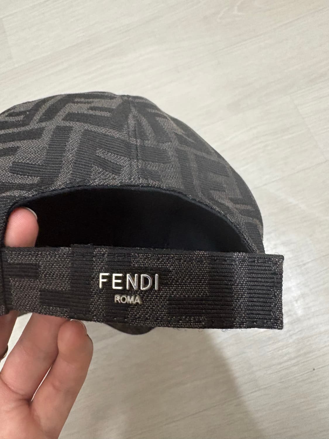 펜디 자카드 모자 상품이미지2