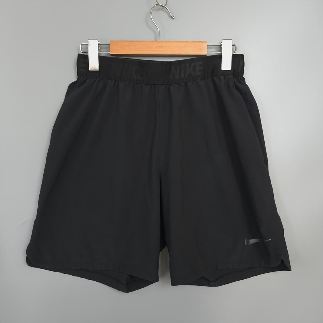 남성 나이키 Nike 러닝 쇼츠 L 상품이미지1