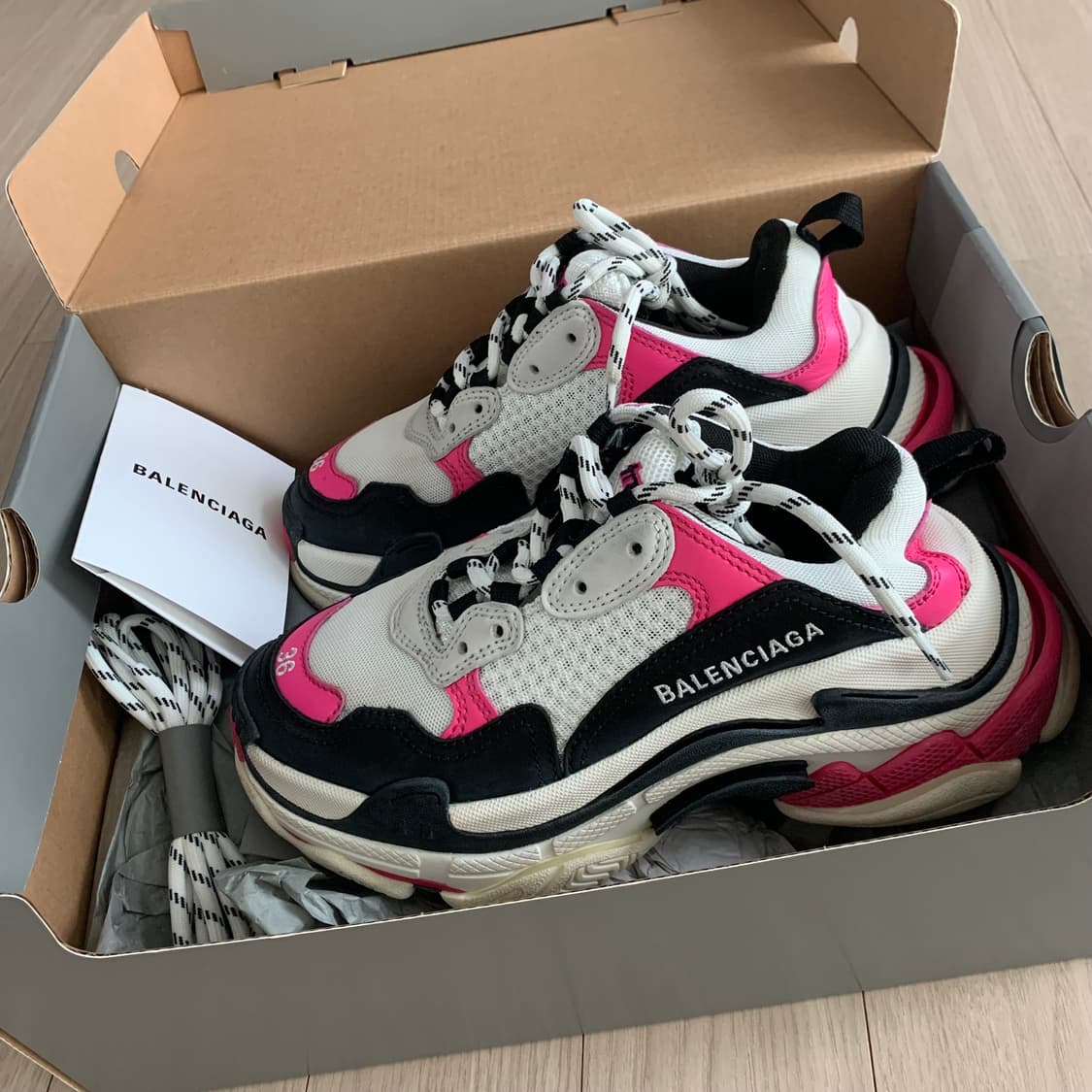 발렌시아가 트리플s 핑크 상품이미지3