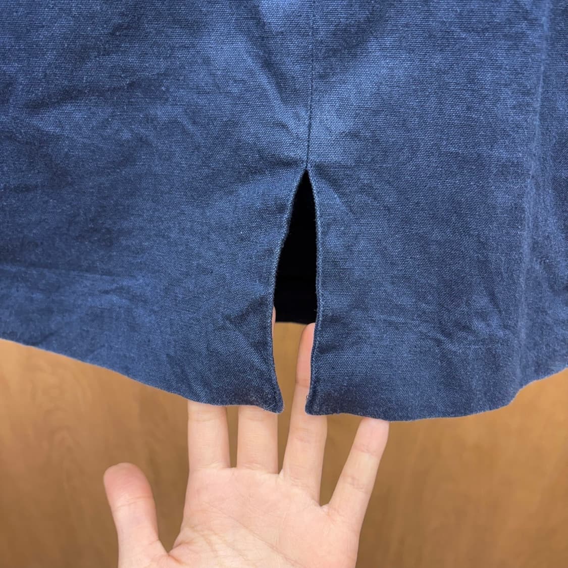 버버리 블루라벨 미니 스커트 슬릿 사이드 지퍼 디테일 네이비 상품이미지6
