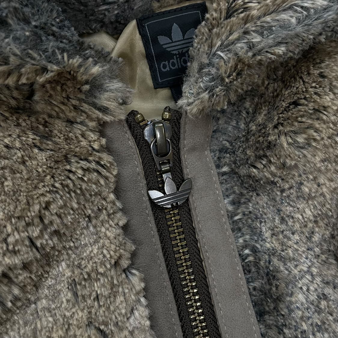 아디다스 퍼 이지 후드집업 브라운 상품이미지5