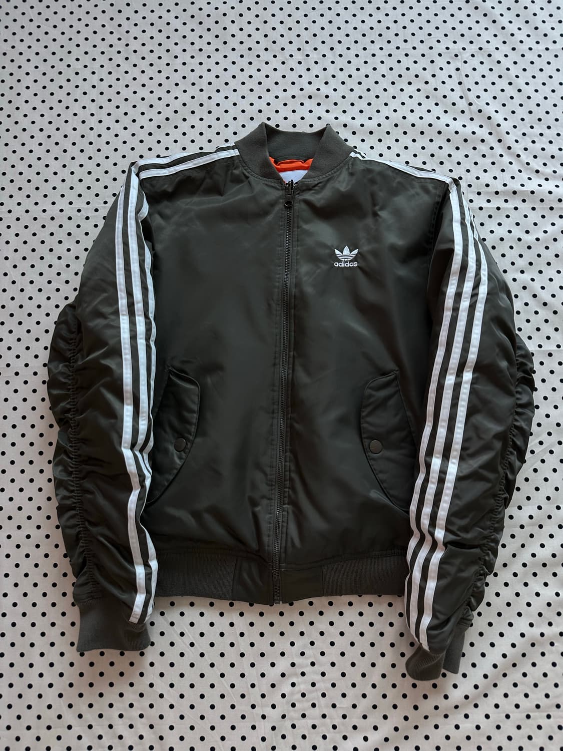 아디다스 오리지널스 패디드 봄버자켓 ma-1  카키 항공자켓  상품이미지1