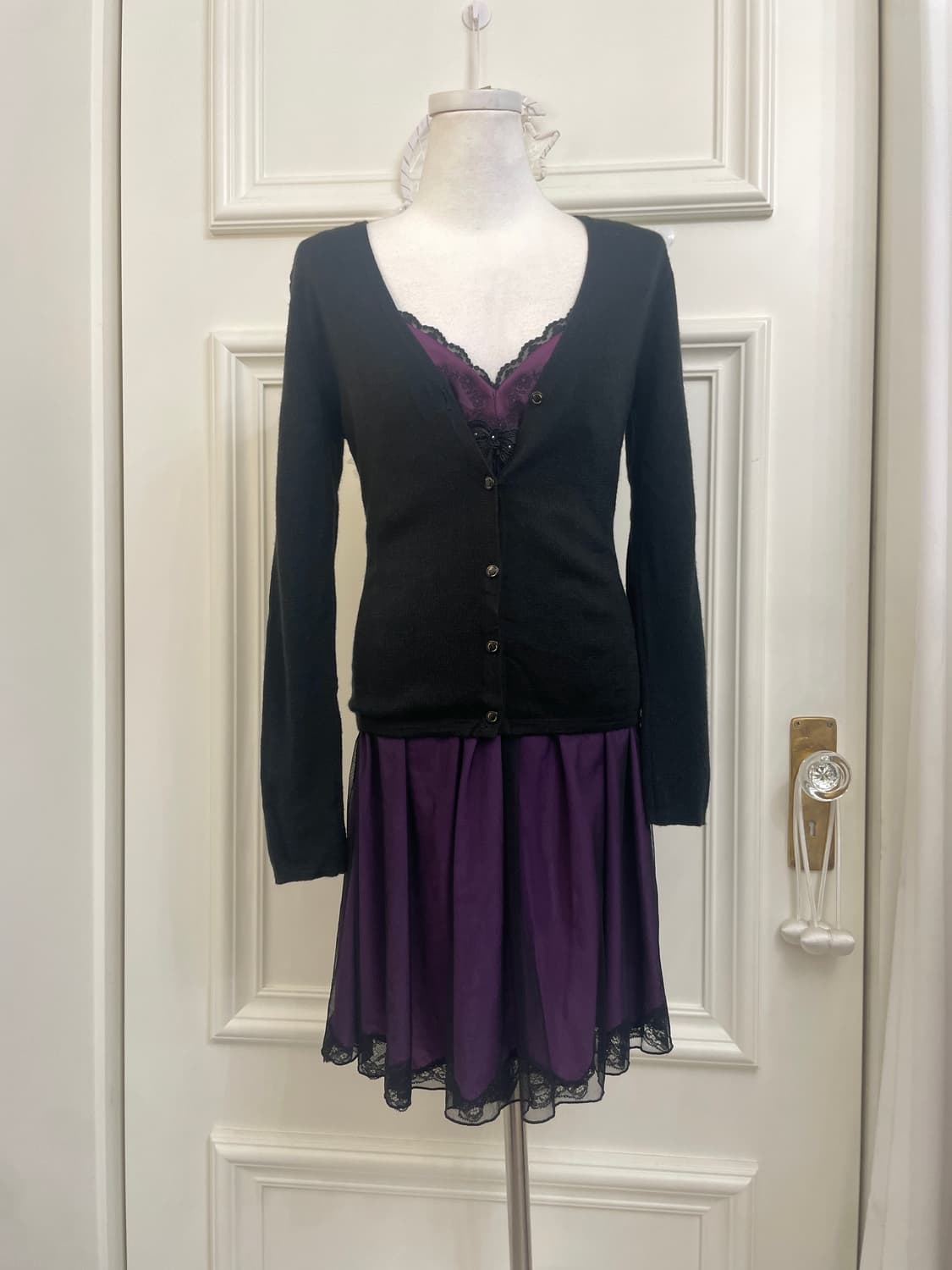 black basic gold point button cardigan&p 상품이미지1
