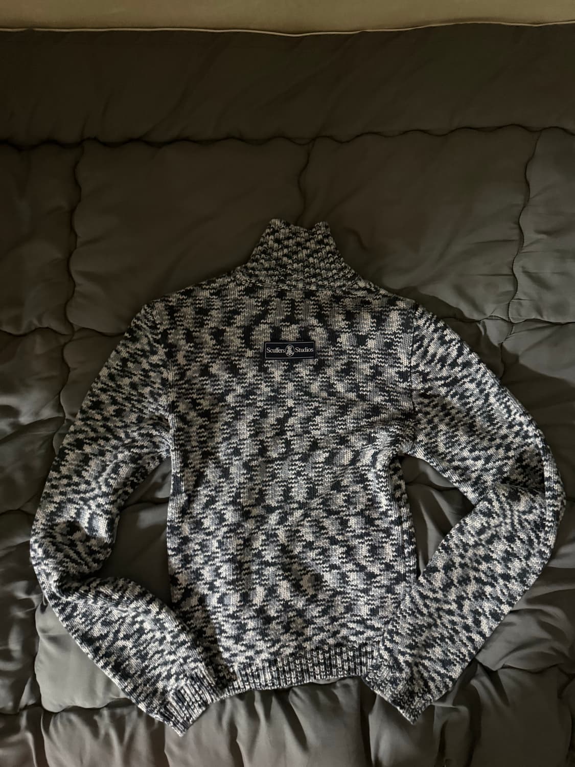 TROPIC GREY KNIT ZIPPER 상품이미지5