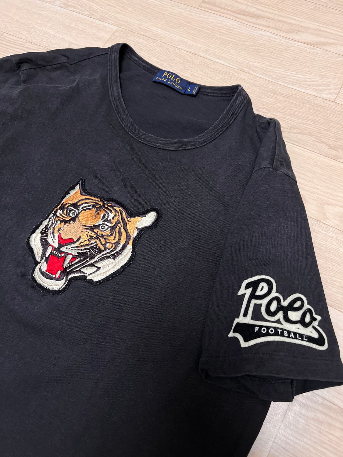 폴로 랄프로렌 블랙 타이거 반팔 티셔츠 상품이미지2