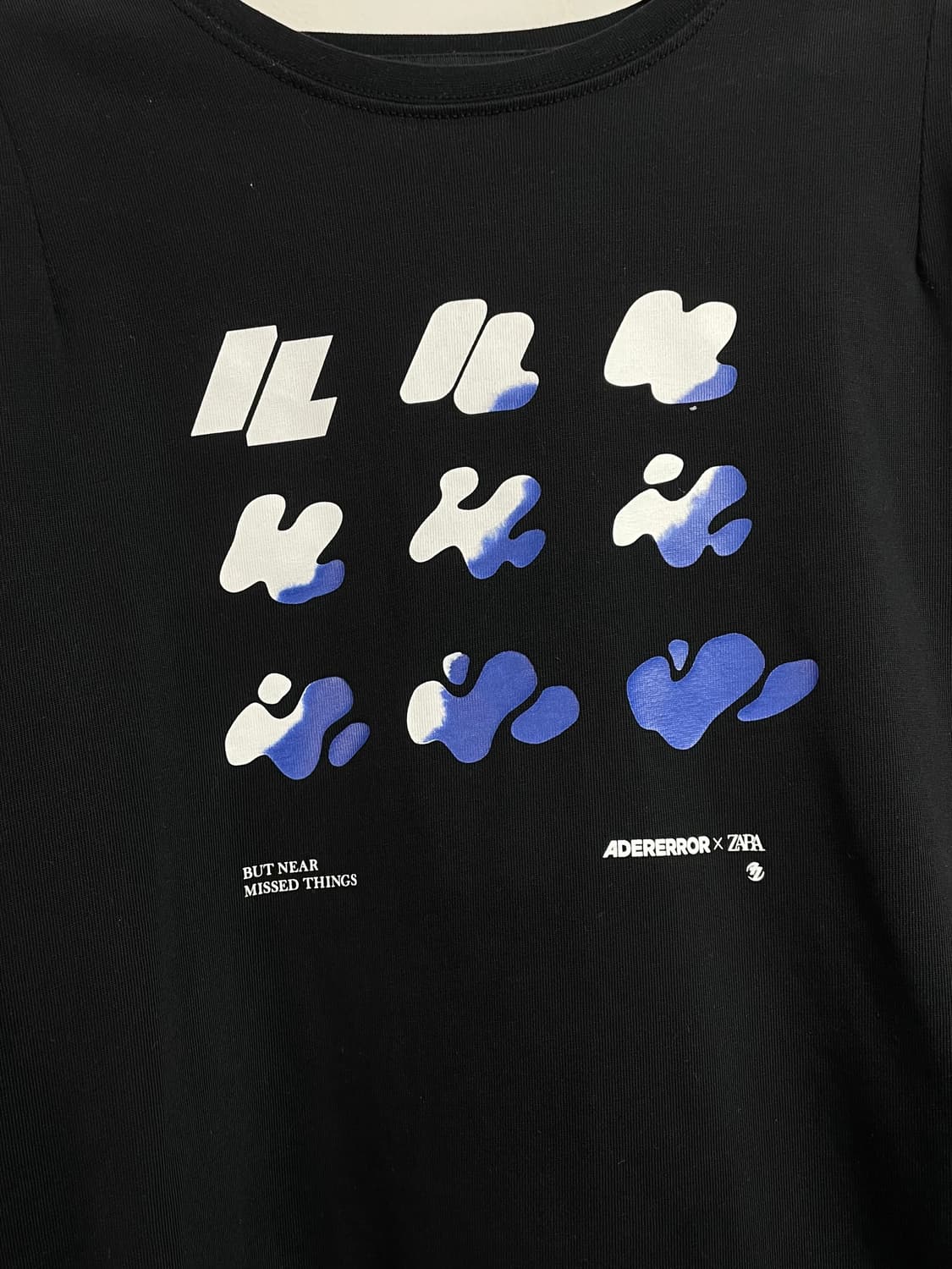 아더에러 X 자라 롱 슬리브 티셔츠 (on.229)   상품이미지3