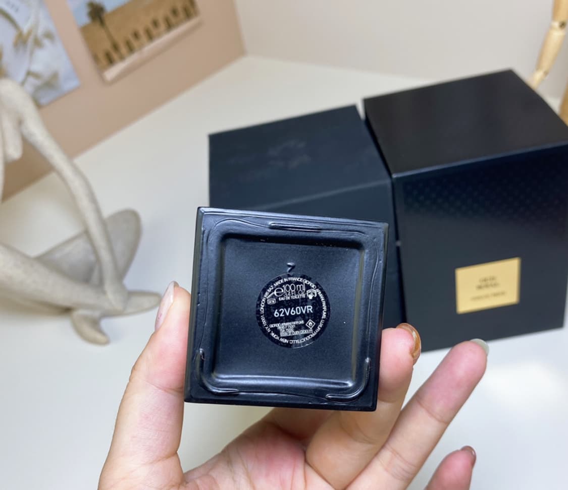 아르마니 우드 로열석 향수 100ml 상품이미지6