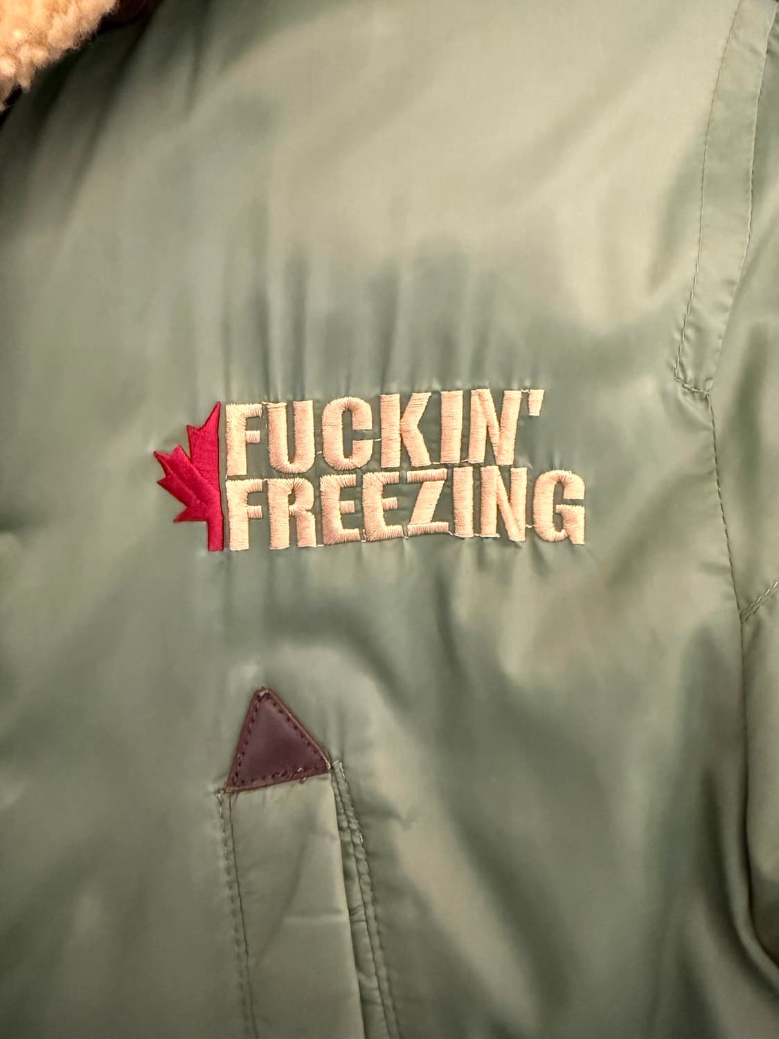 디스퀘어드 퍼킹 프리징 아카이브 패딩 (봉태규 착) 상품이미지4