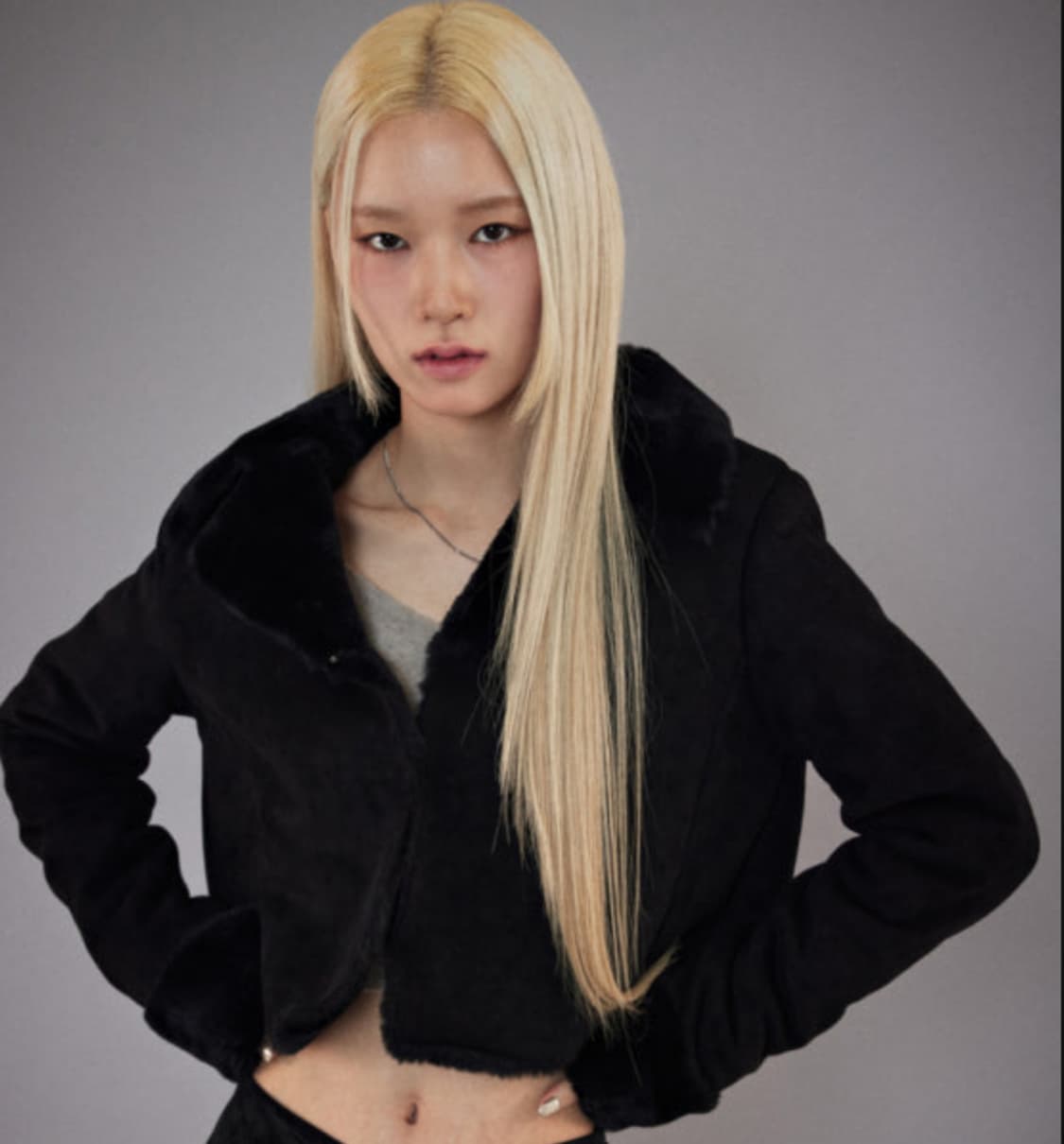 애즈온 CROPPED MUSTANG JAC KET 크롭 무스탕 자켓 상품이미지1