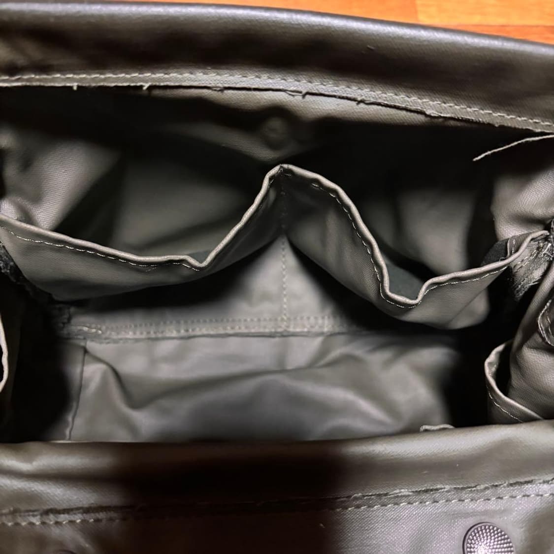 아나토미카 스몰 숄더백 가방 상품이미지9