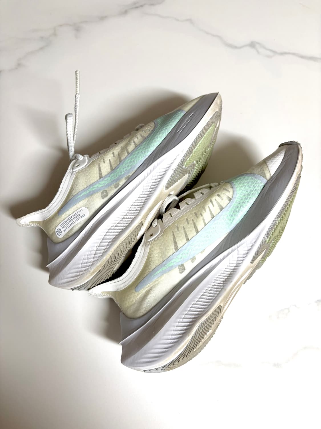 나이키 줌 그래비티 런닝화 상품이미지4