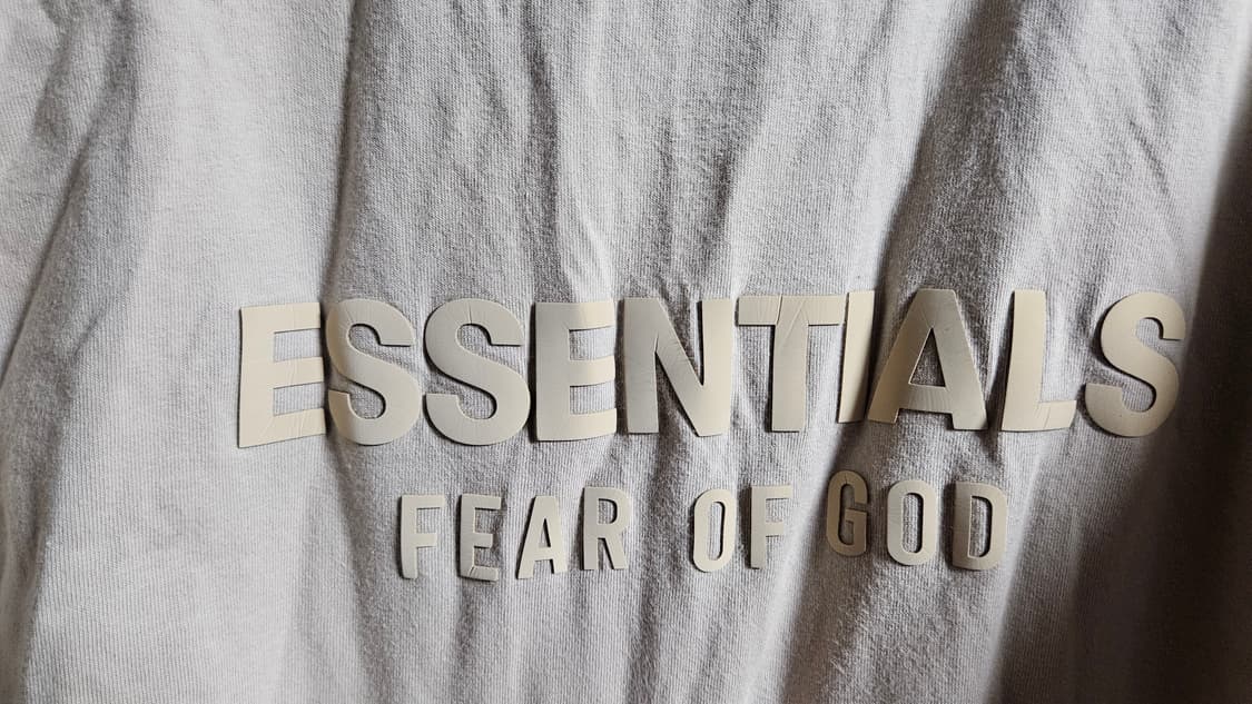 피어오브갓 에센셜 브이넥 반팔티셔츠 상품이미지7