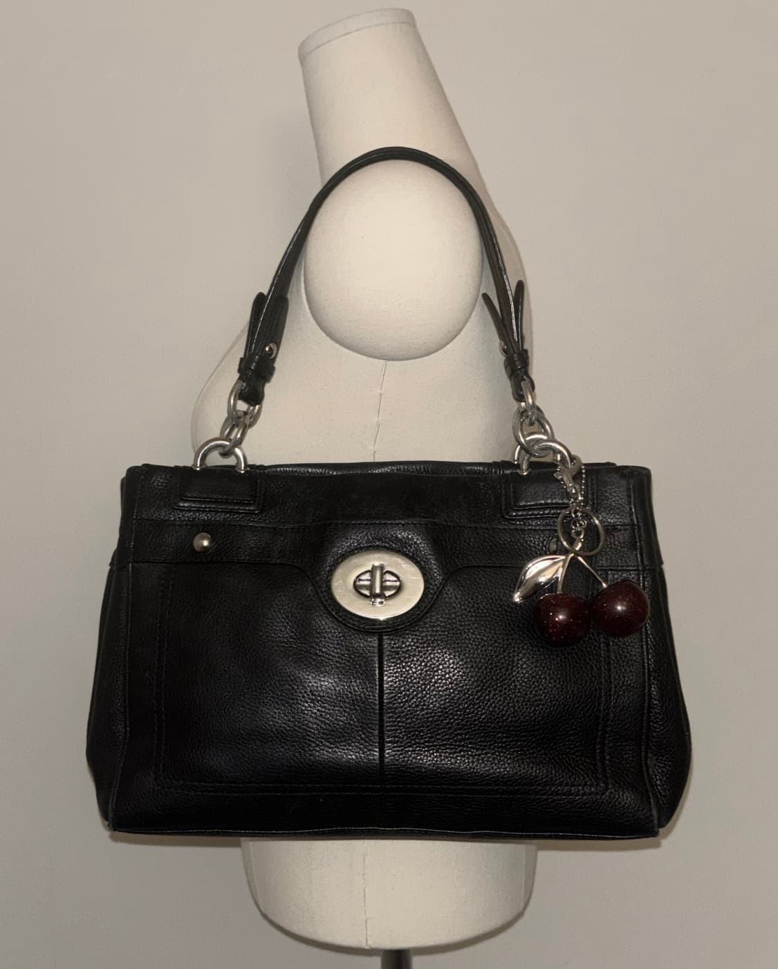 🚨연말세일🚨Coach Black Vintage Bag 상품이미지1