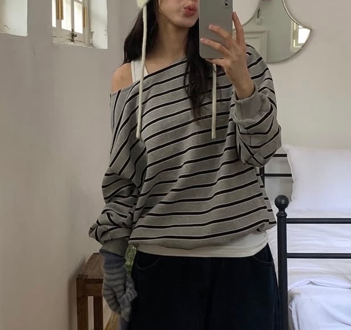 릿킴 하프숄더 스웻셔츠 소라색 상품이미지1