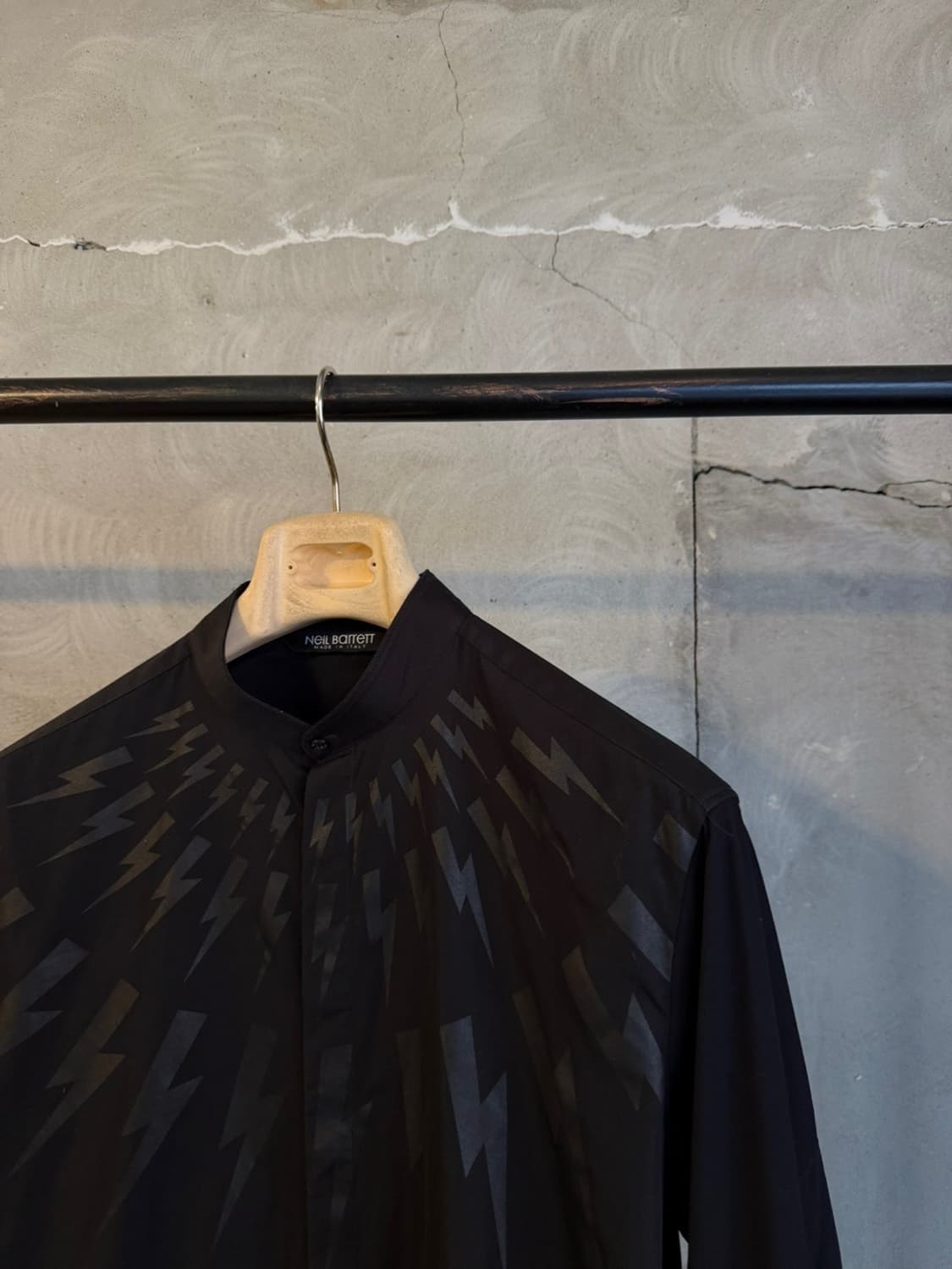 닐바렛 그래픽 카라리스 셔츠 100 상품이미지7