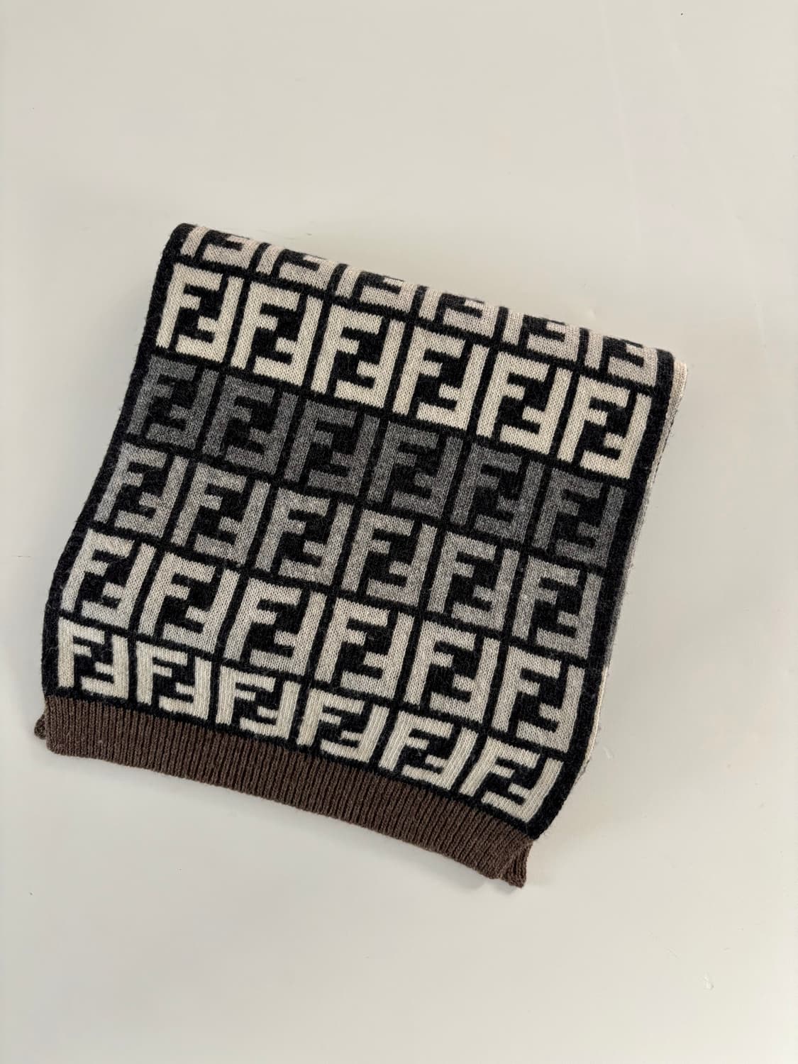 Fendi 펜디 FF 로고 주카 패턴 울 캐시미어 머플러 상품이미지4