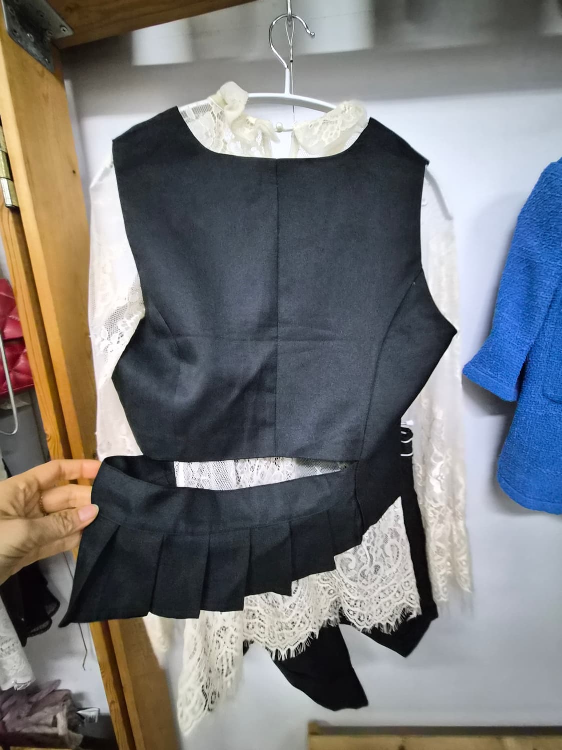 미샤 언발 프릴 베스트 상품이미지2