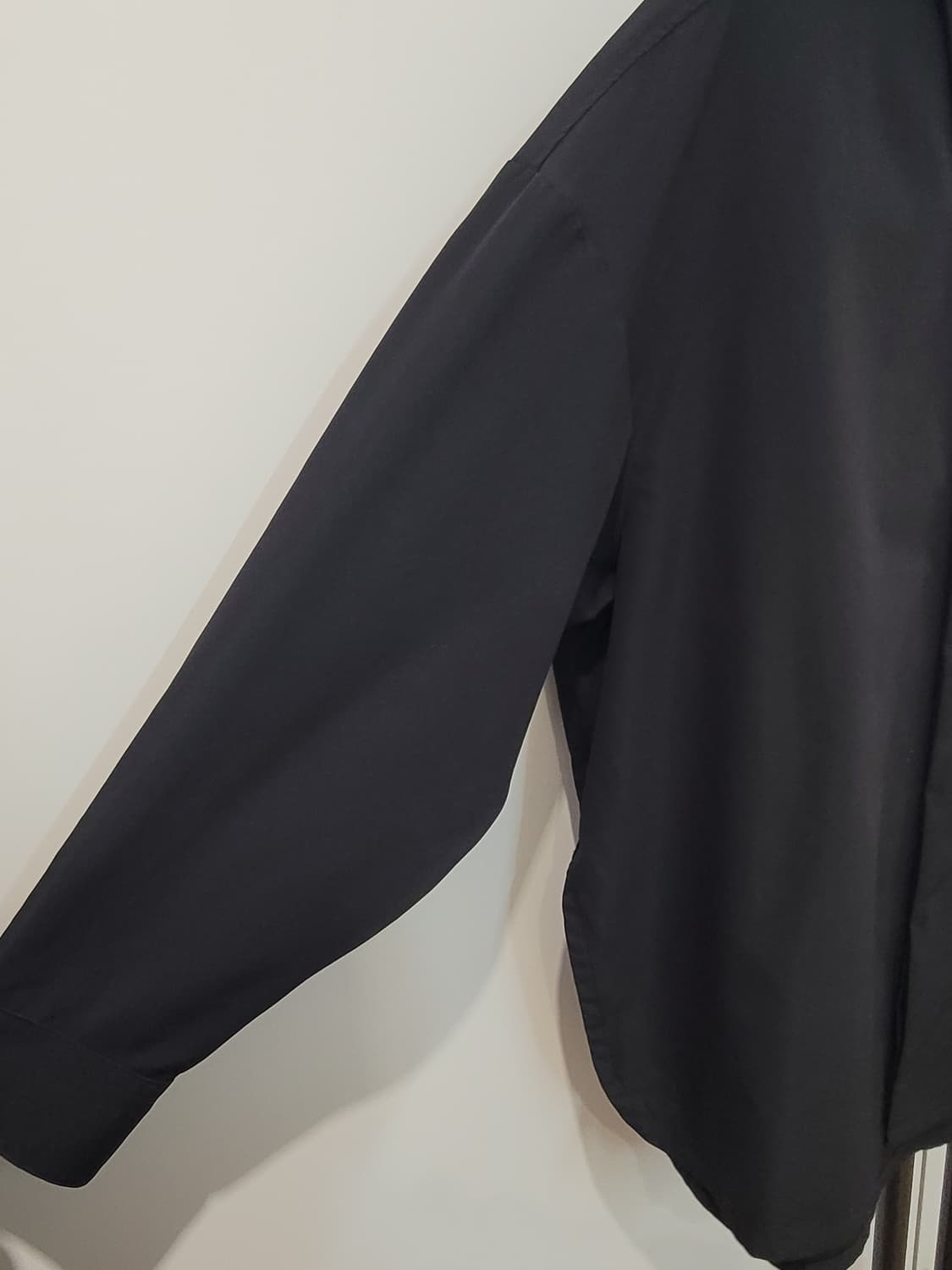 메종미네드 오버핏 블랙 셔츠 남성용 S사이즈 상품이미지4