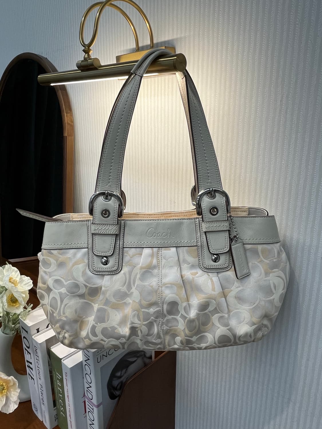 Coach White Bag 상품이미지2