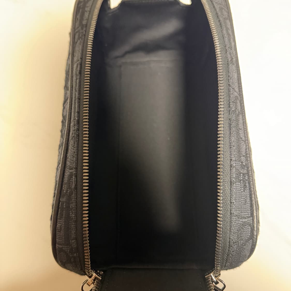 [1회사용/새상품급]디올 오블리크 토일레트리백 상품이미지5